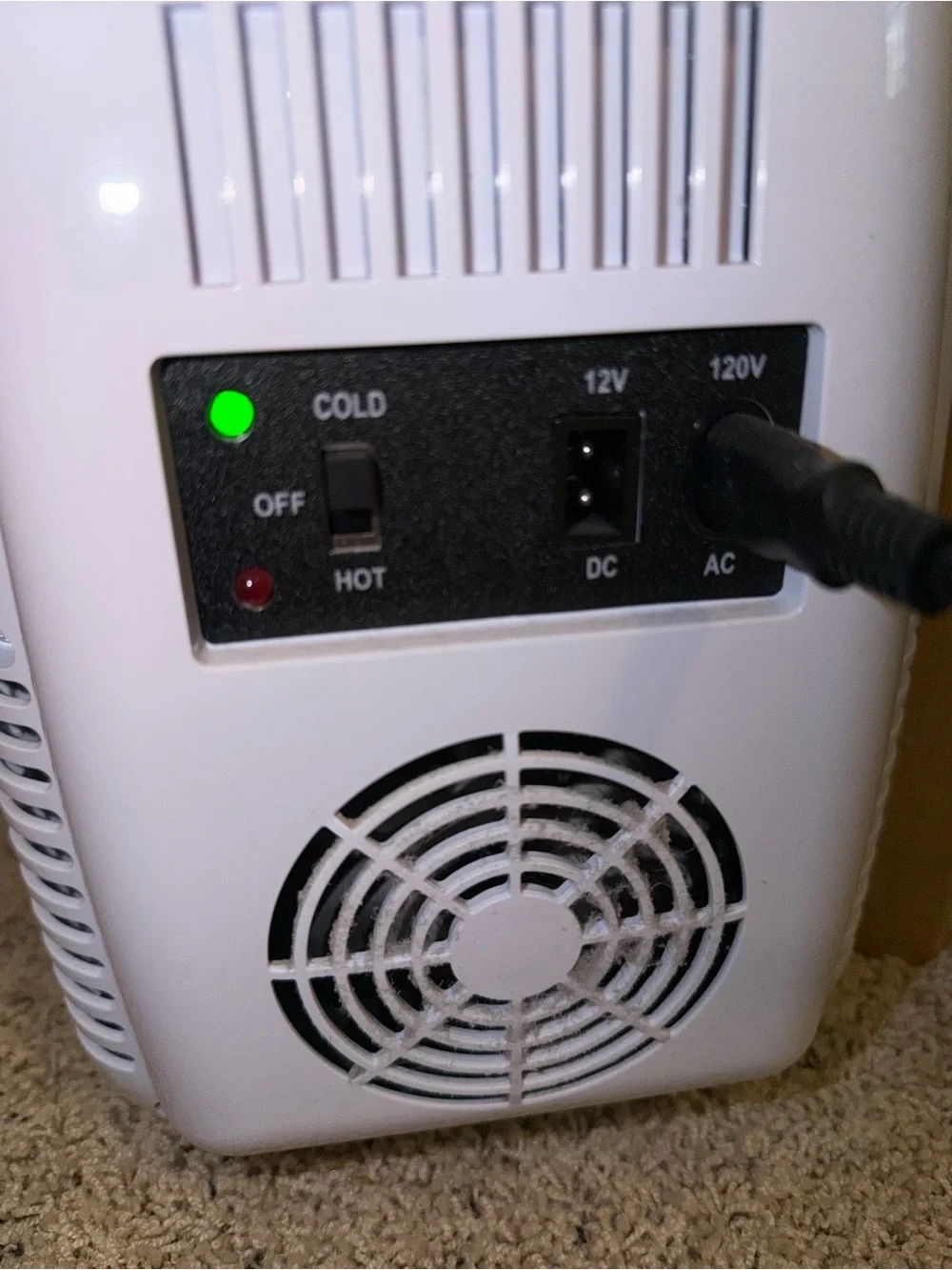 Caynel Mini skincare fridge